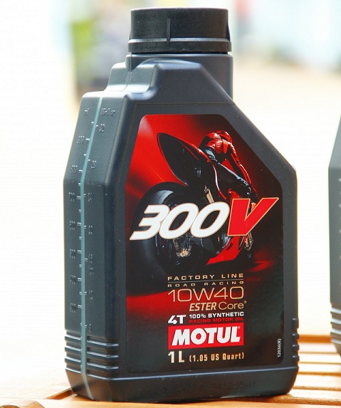 Motul 300v factory line 10w40 1l - 1
