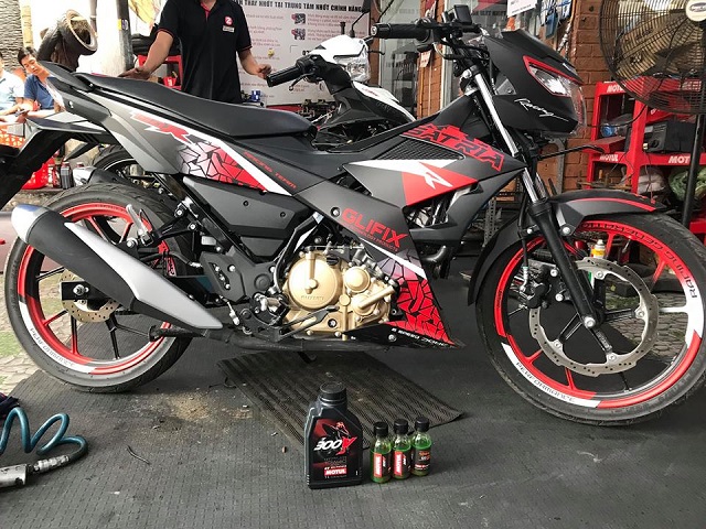 Satria f150 đi bao lâu thi thay loc nhơt thay bao nhiêu lit - 3