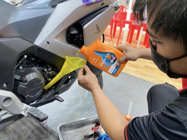 Nhớt repsol smarter synthetic 4t 10w-40 1l - 2
