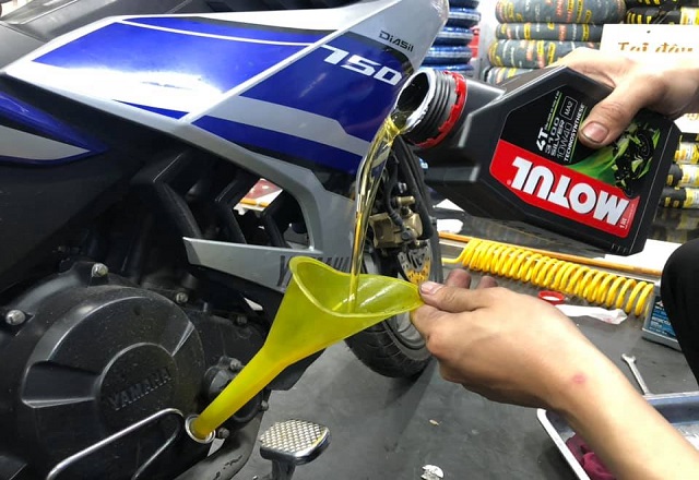 Nhớt motul 3100 gold 10w40 chất lượng có tốt không - 3