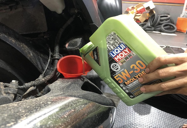 Bảng dung tích nhớt xe vespa mới nhất hiện nay - 2