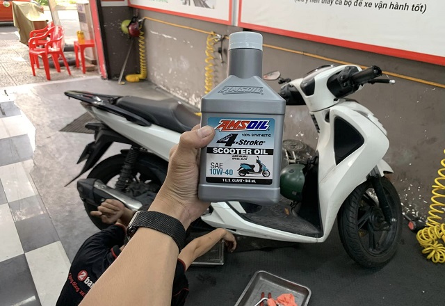 Dầu nhớt tốt nhất cho xe tay ga sh 125i160i hiện nay - 3