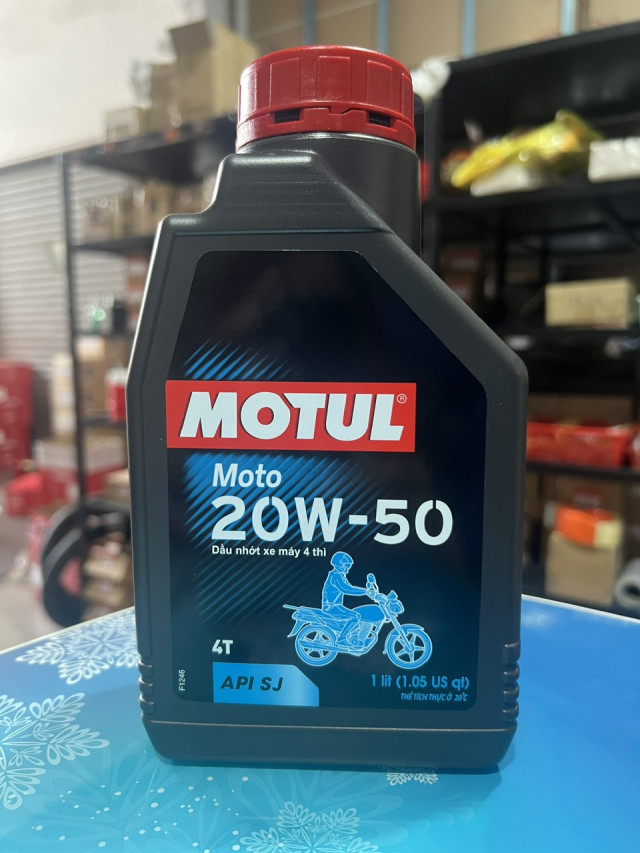Nhớt motul moto 20w50 1l - 2