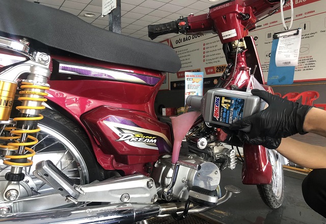 Honda dream thay nhớt bao nhiêu ml nên thay loại nhớt nào phù hợp - 5