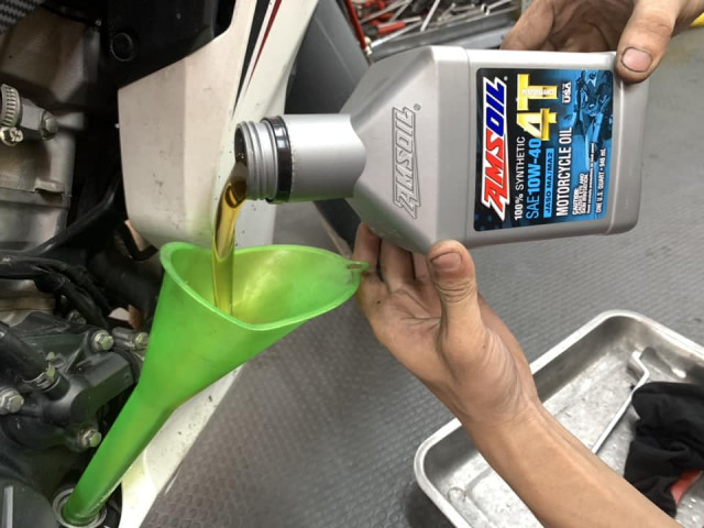 Top 7 dầu nhớt cho xe côn tay exciter 155 tốt nhất hiện nay - 8