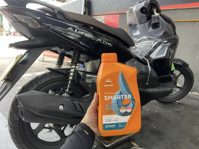 Chọn nhớt nào tốt cho xe honda scoopy 110 mới mua chạy rodai - 4