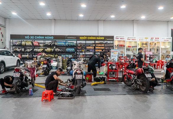 Bán nhớt repsol giá rẻ tại phường diên hồng tphcm - 5
