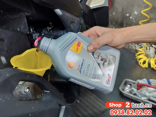 Nhớt shell advance city scooter 10w30 08l - 3