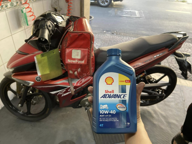 Nhớt shell advance ax7 10w40 synthetic based 1l - 1