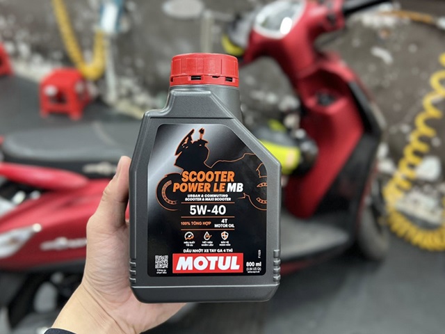 Nhớt motul scooter power le 5w40 800ml - 1