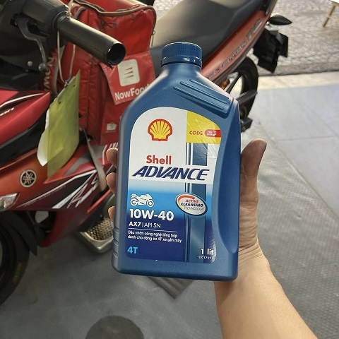 Nhớt Shell Advance AX7 10W40 Synthetic Based 1L