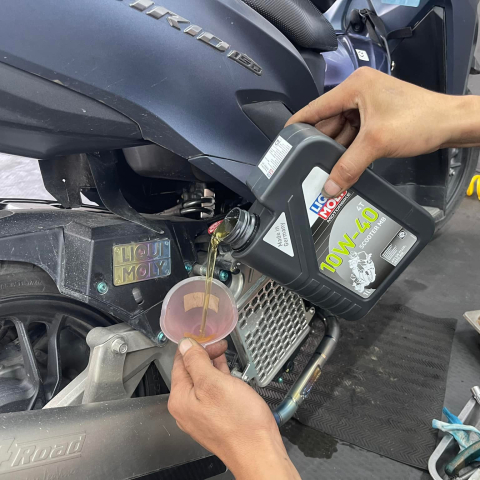 Nhớt Liqui Moly Scooter MB 10W40