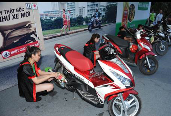 ​Chu kỳ thay nhớt cho xe máy