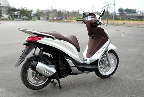Nhớt xe Piaggio Medley nên dùng loại nào thích hợp?